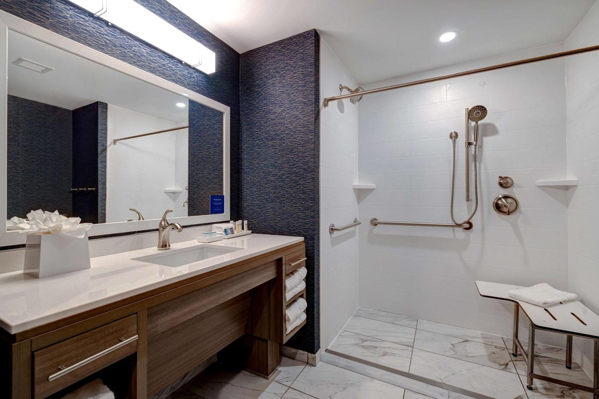 Home2 Suites By Hilton Nashville Downtown-Metrocenter Екстер'єр фото