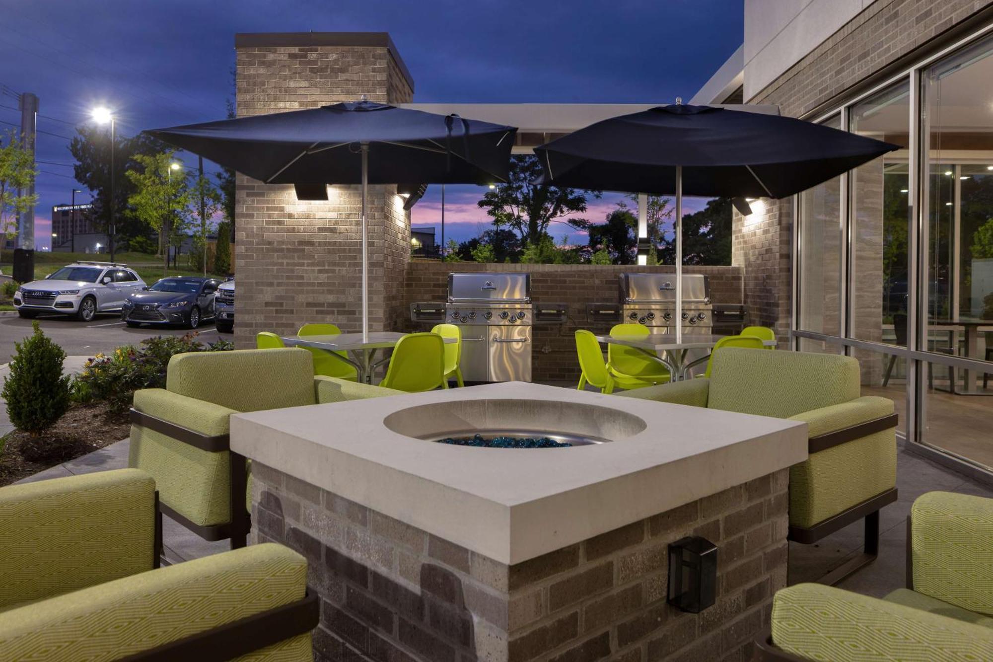 Home2 Suites By Hilton Nashville Downtown-Metrocenter Екстер'єр фото